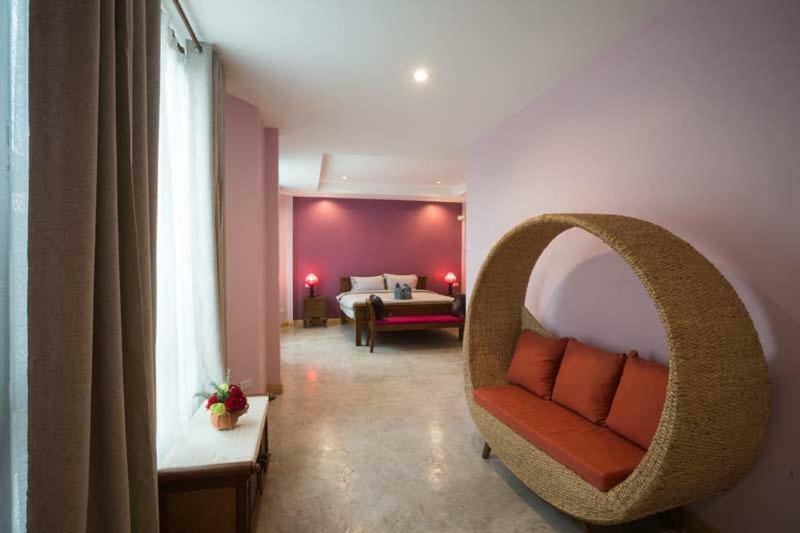 Sriananpura Hotel Chiang Mai Exterior photo